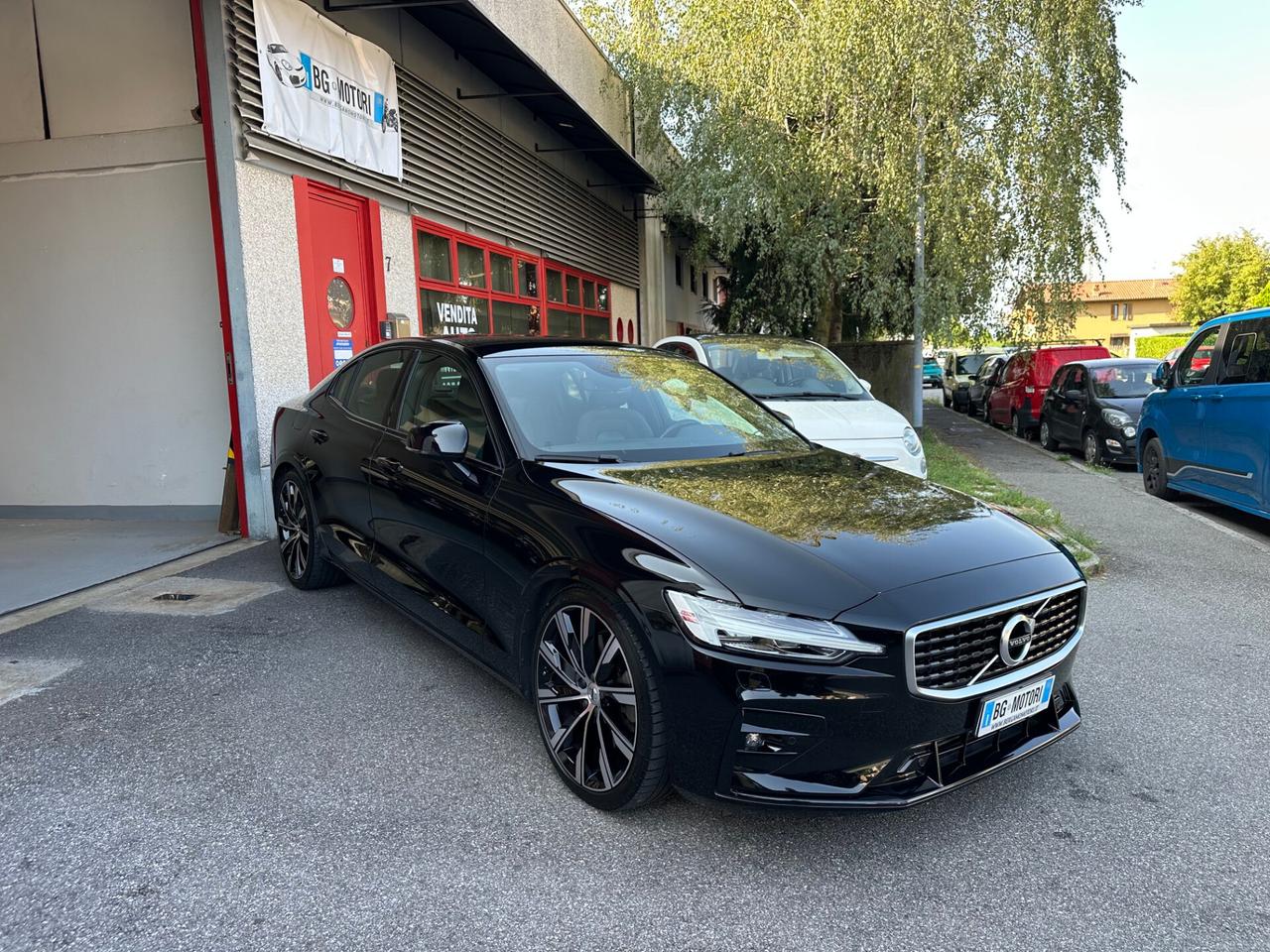 Volvo S60 2.0 t5 R-design geartronic