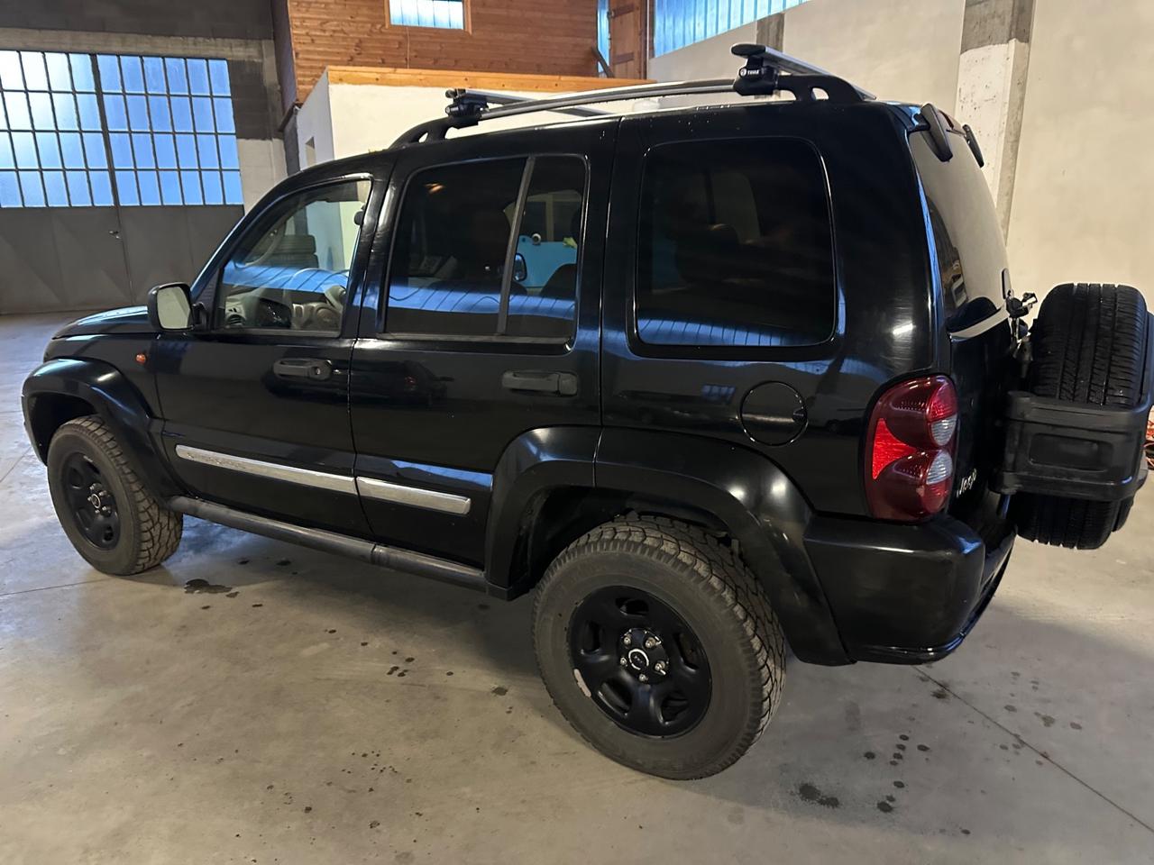 Jeep Cherokee 2.8 CRD Sport
