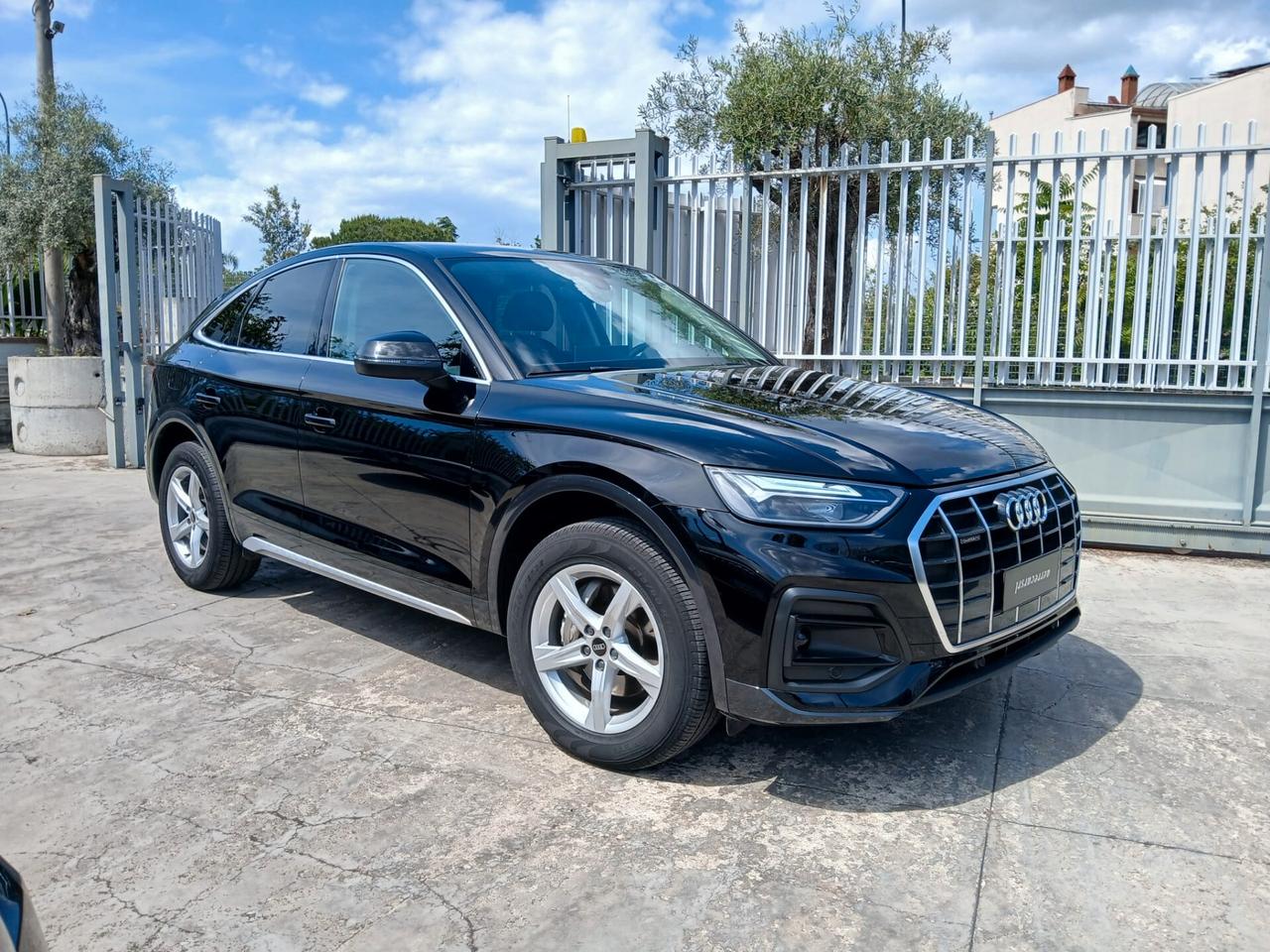 Audi Q5 40 TDI 204 CV quattro S tronic Business Advanced
