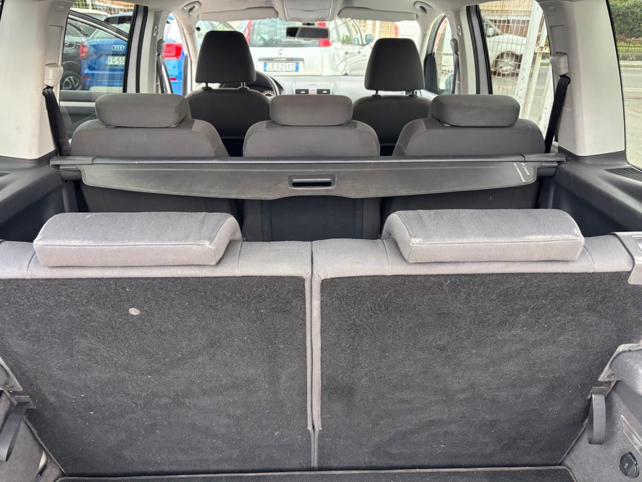 VW TOURAN 1.6TDI 105CV 7 POSTI 150.000KM