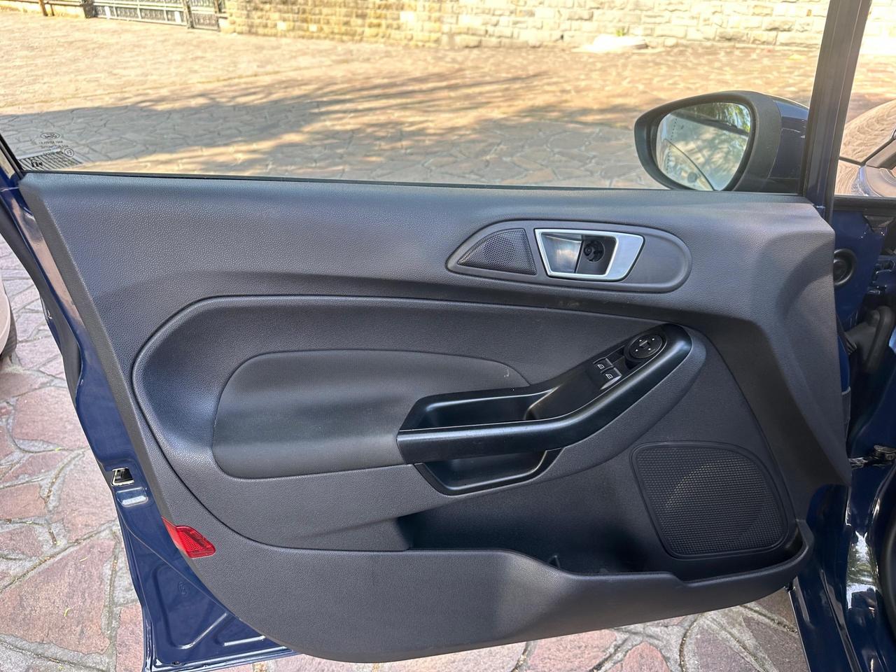 Ford Fiesta 1.4 5p. Bz.- GPL Titanium 99.000 KM