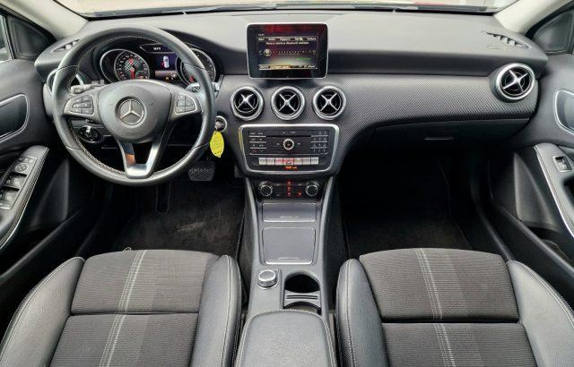 MERCEDES-BENZ A 180 d Automatic Sport