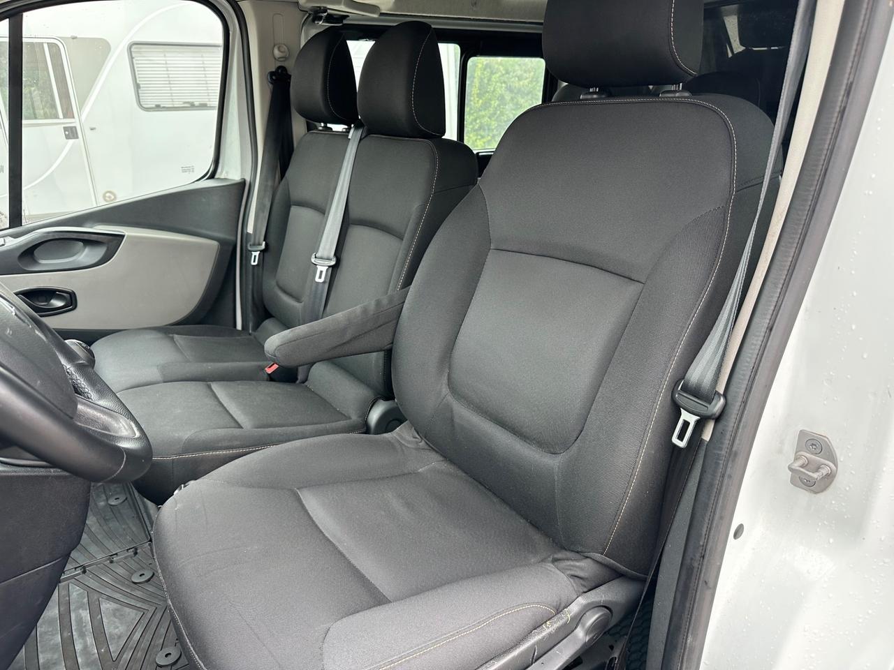 Renault Trafic 1.6 dCi 125CV 6 posti Permuta