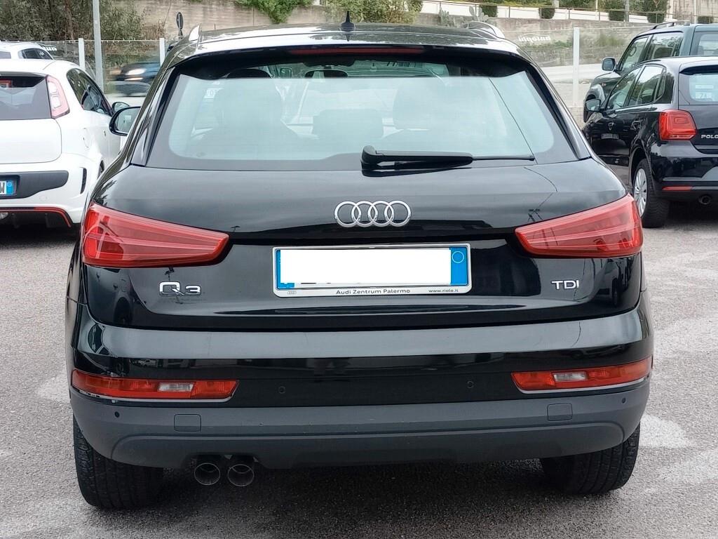 Audi Q3 2.0 TDI 150 CV Business