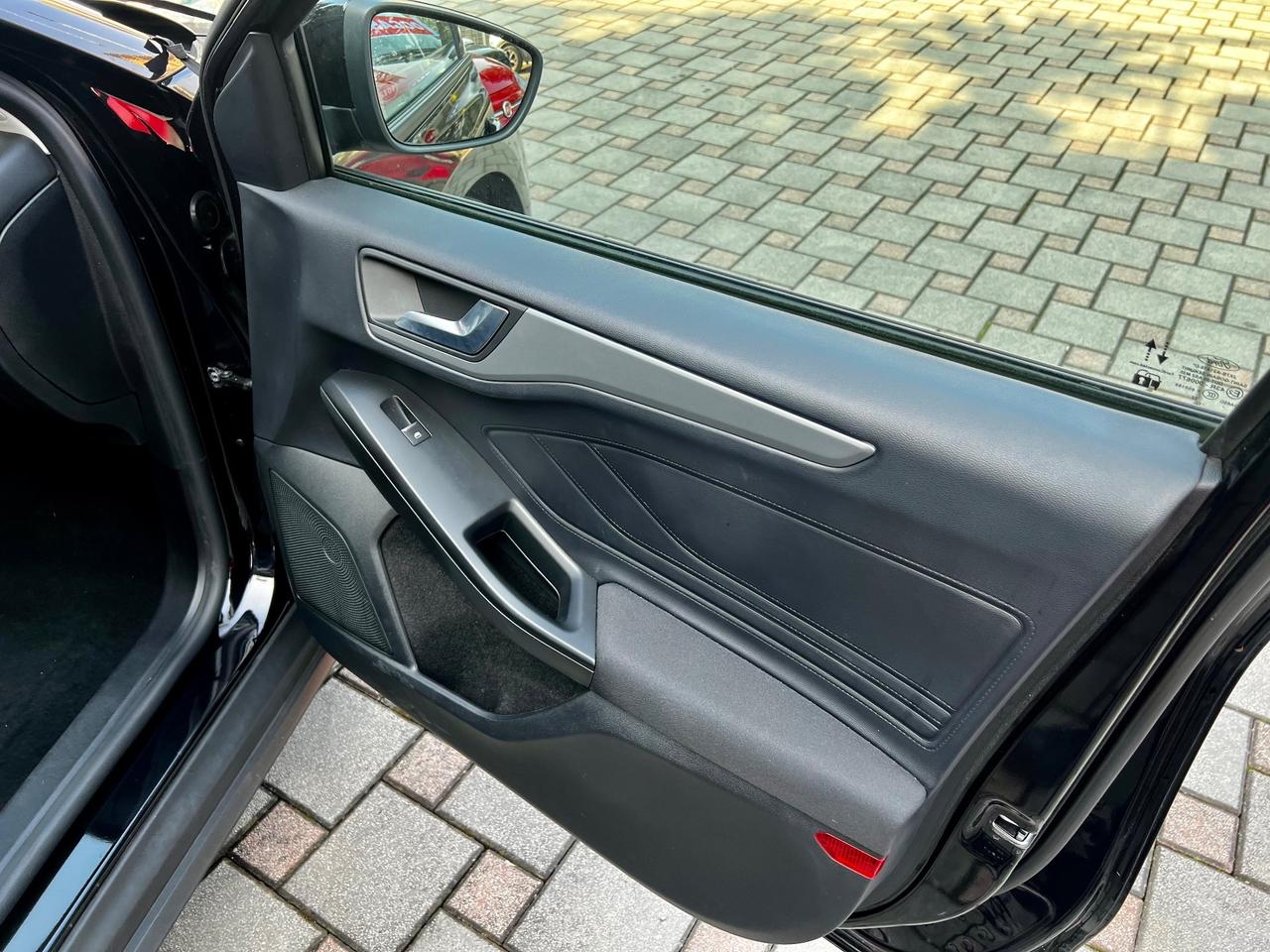 Ford Focus 1.5 EcoBlue 120 CV automatico SW Business