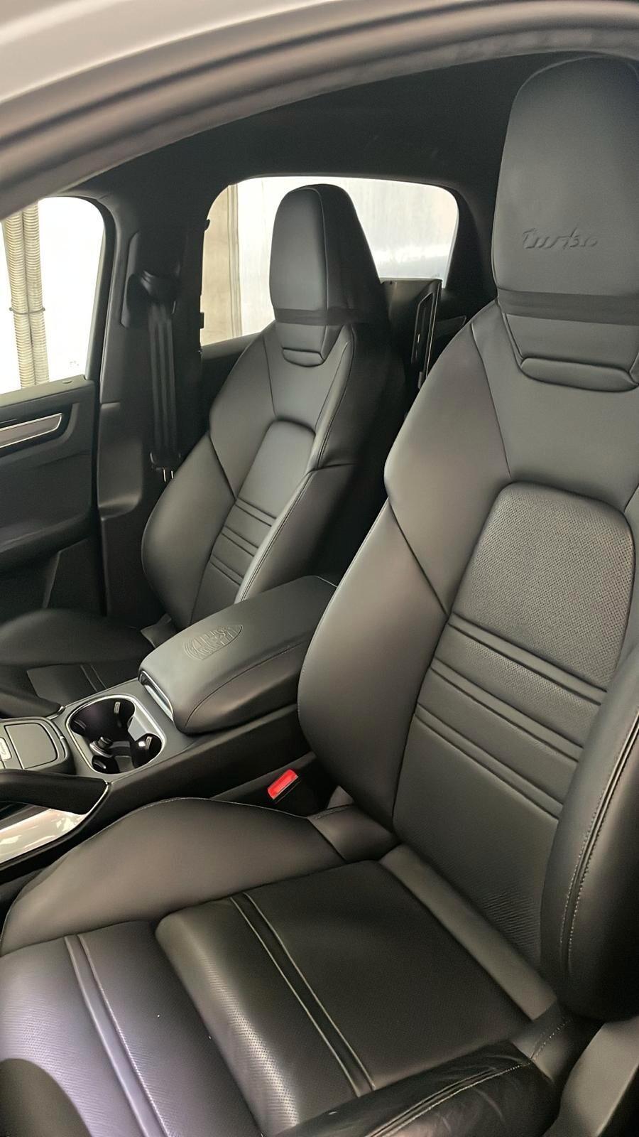 Porsche Cayenne 4.0 V8 Turbo