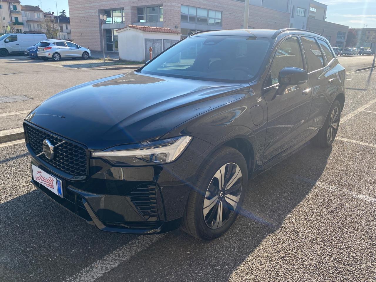 Volvo XC 60 XC60 T6 Recharge Plug-in Hybrid AWD tetto apribile automatico INSCRIPTION