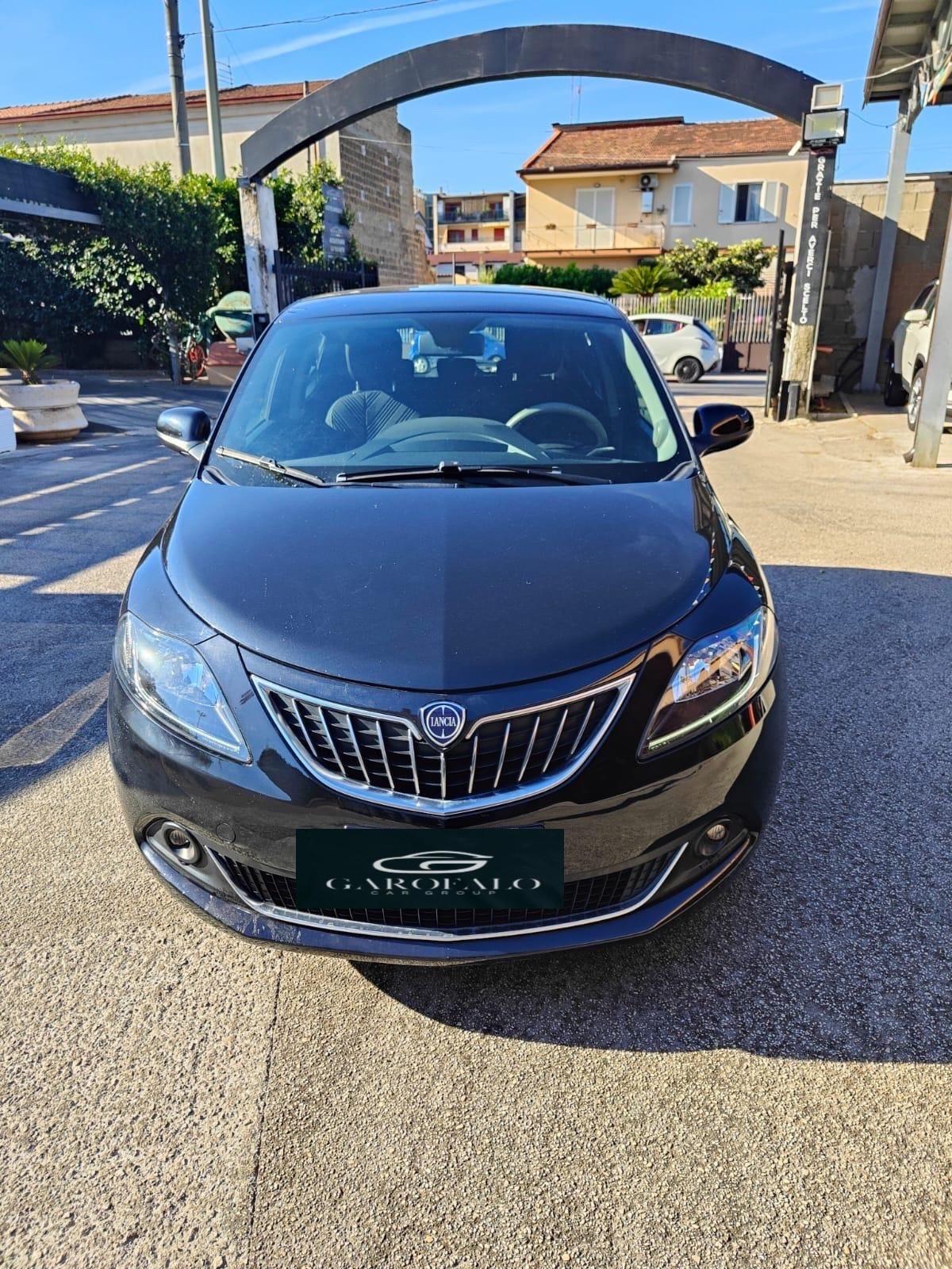 Lancia Ypsilon 1.0 FireFly 5 porte S&S Hybrid Ecochic Gold