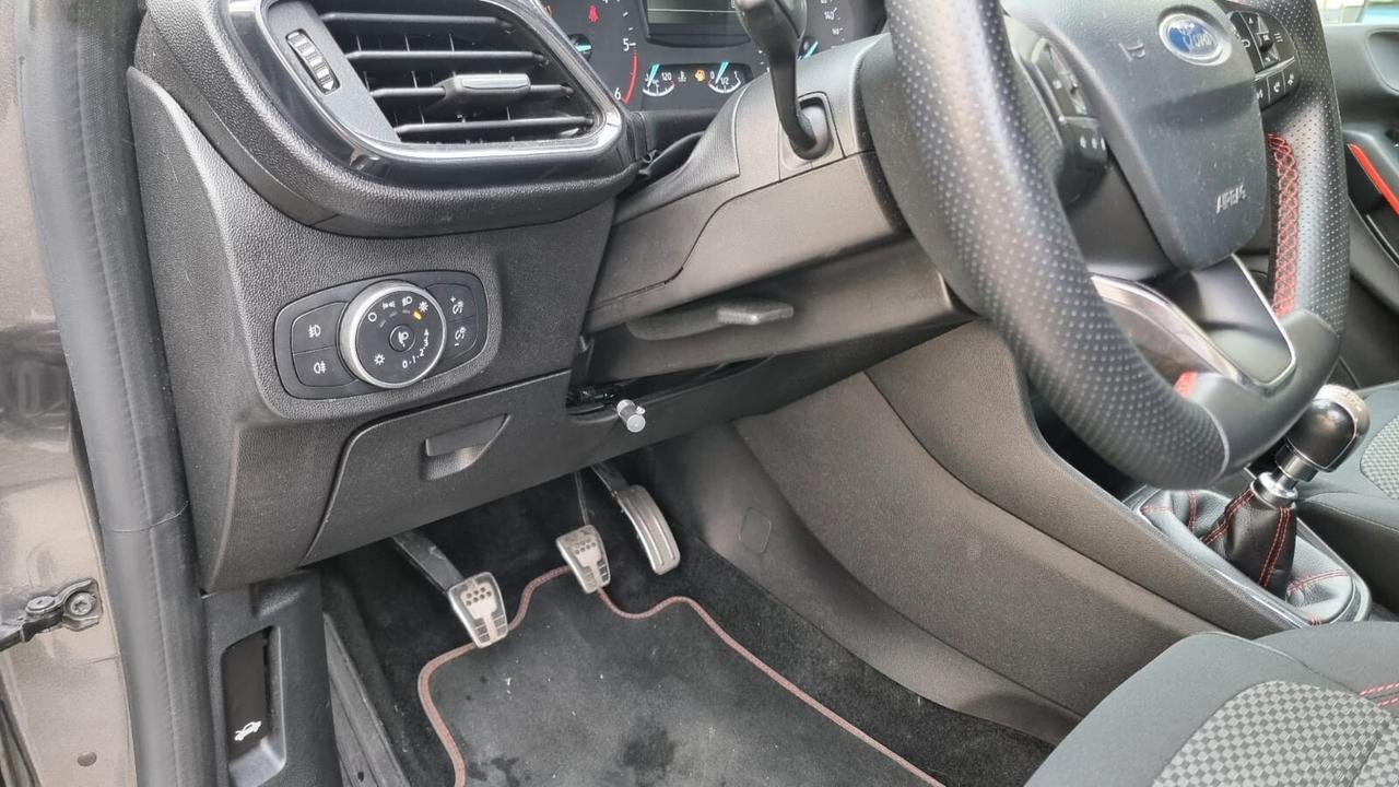 Ford Fiesta 1.5 TDCi 5 porte ST-Line