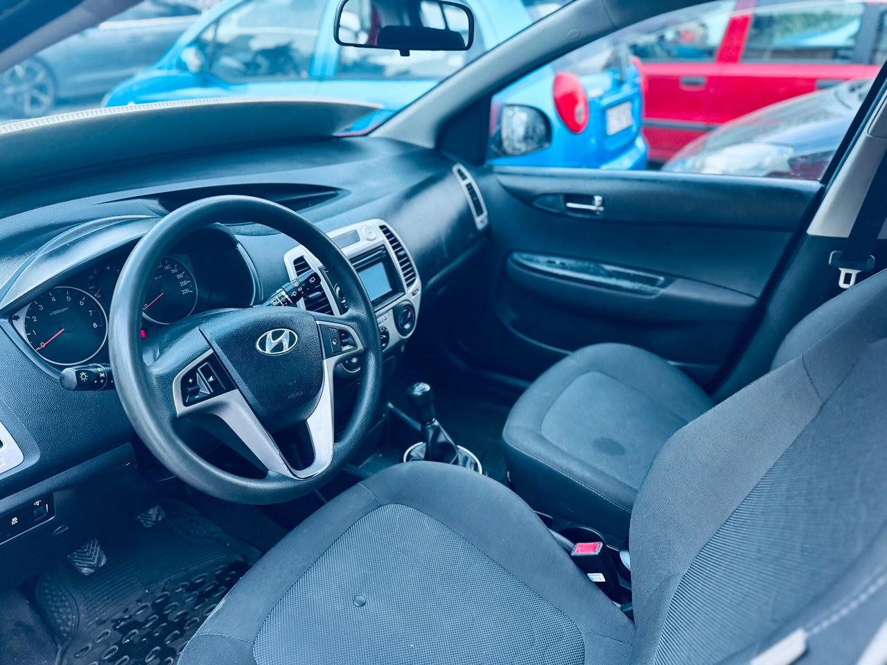 Hyundai i20 1.2 5p. BlueDrive GPL Sound Edition