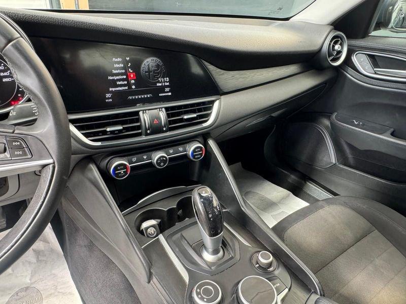 Alfa Romeo Giulia Giulia 2.2 t Super 150cv auto