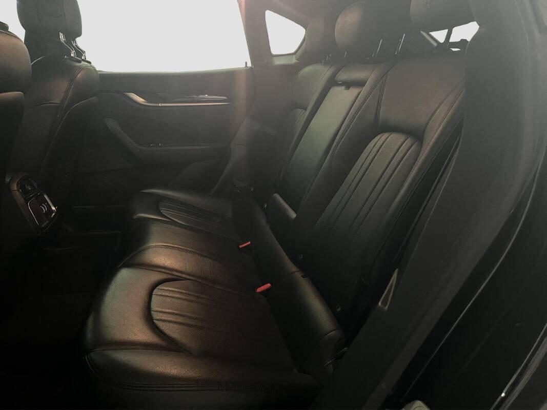 Maserati Levante 3.0 V6 250cv Gransport 2018