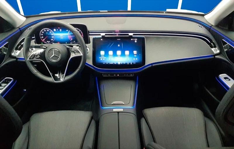 MERCEDES Classe E (W/S214) E 220 d Mild hybri...