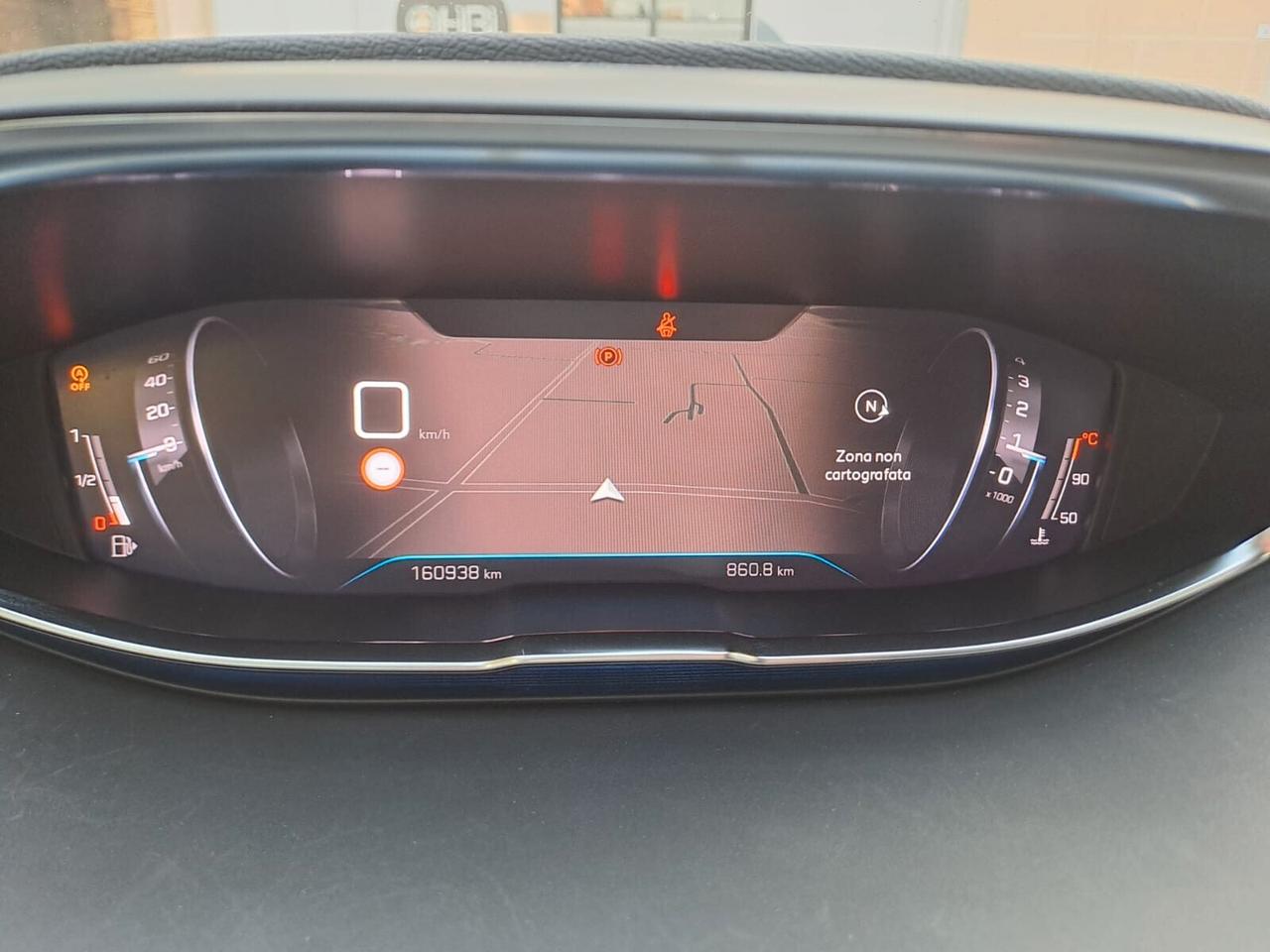 Peugeot 3008 HDi 130 cv tagliandata