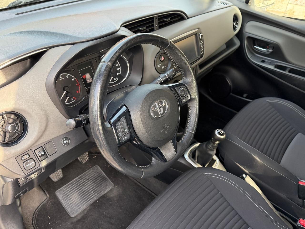 Toyota Yaris 1.0 GPL 5 porte Active
