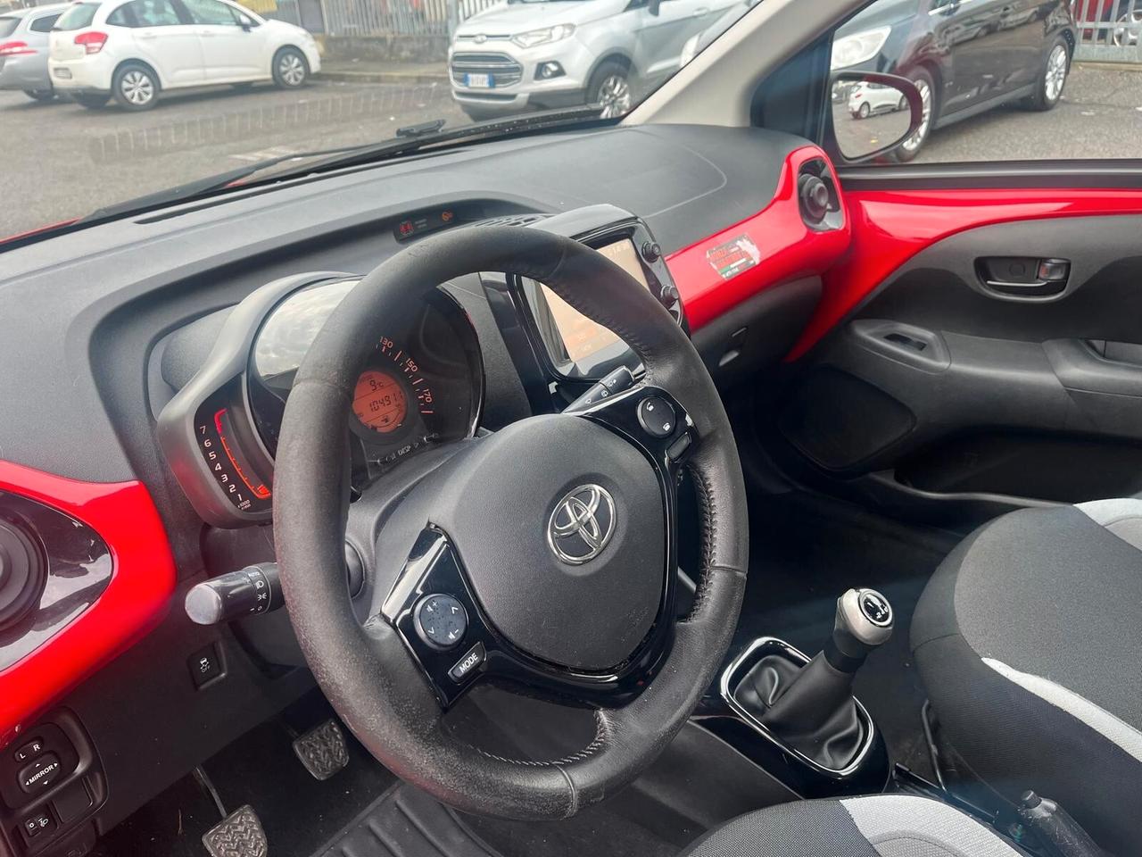 Toyota Aygo 1.0 VVT-i 69 CV **NEOPATENTATI**