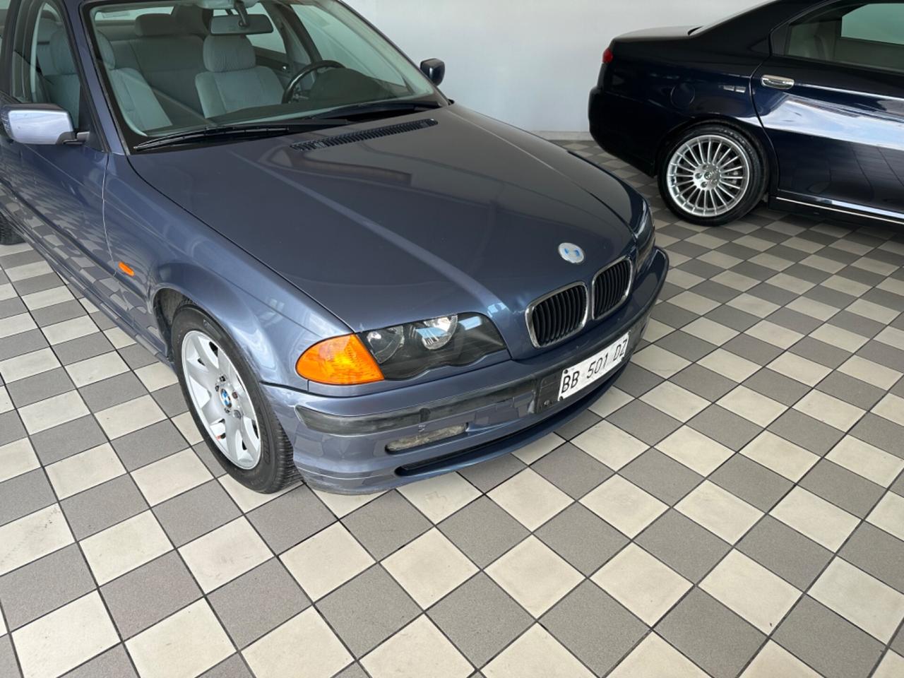 Bmw 318i cat 4 porte UNICO PRORIETARIO