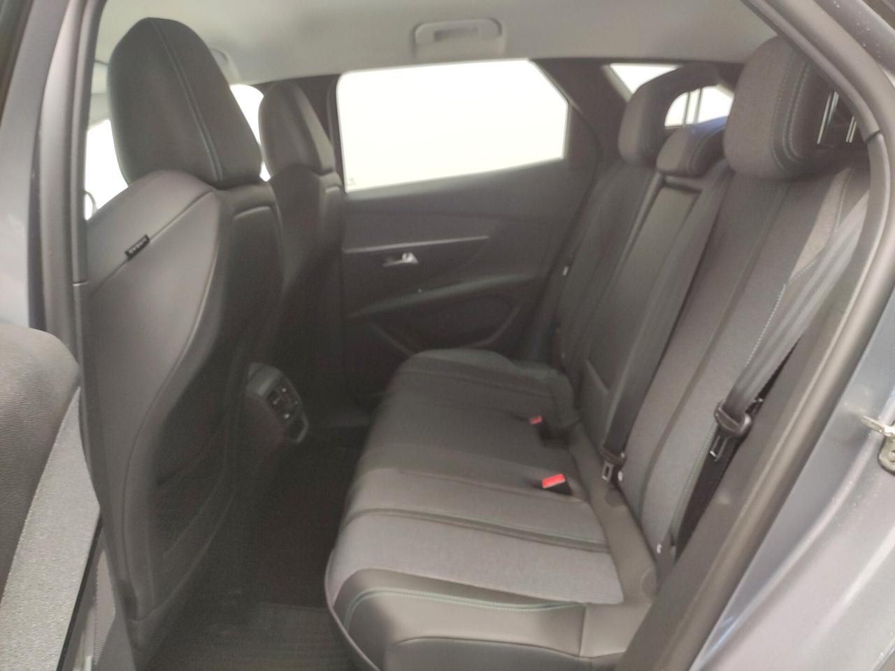 Peugeot 3008 BlueHDi 130 S&S EAT8 Allure