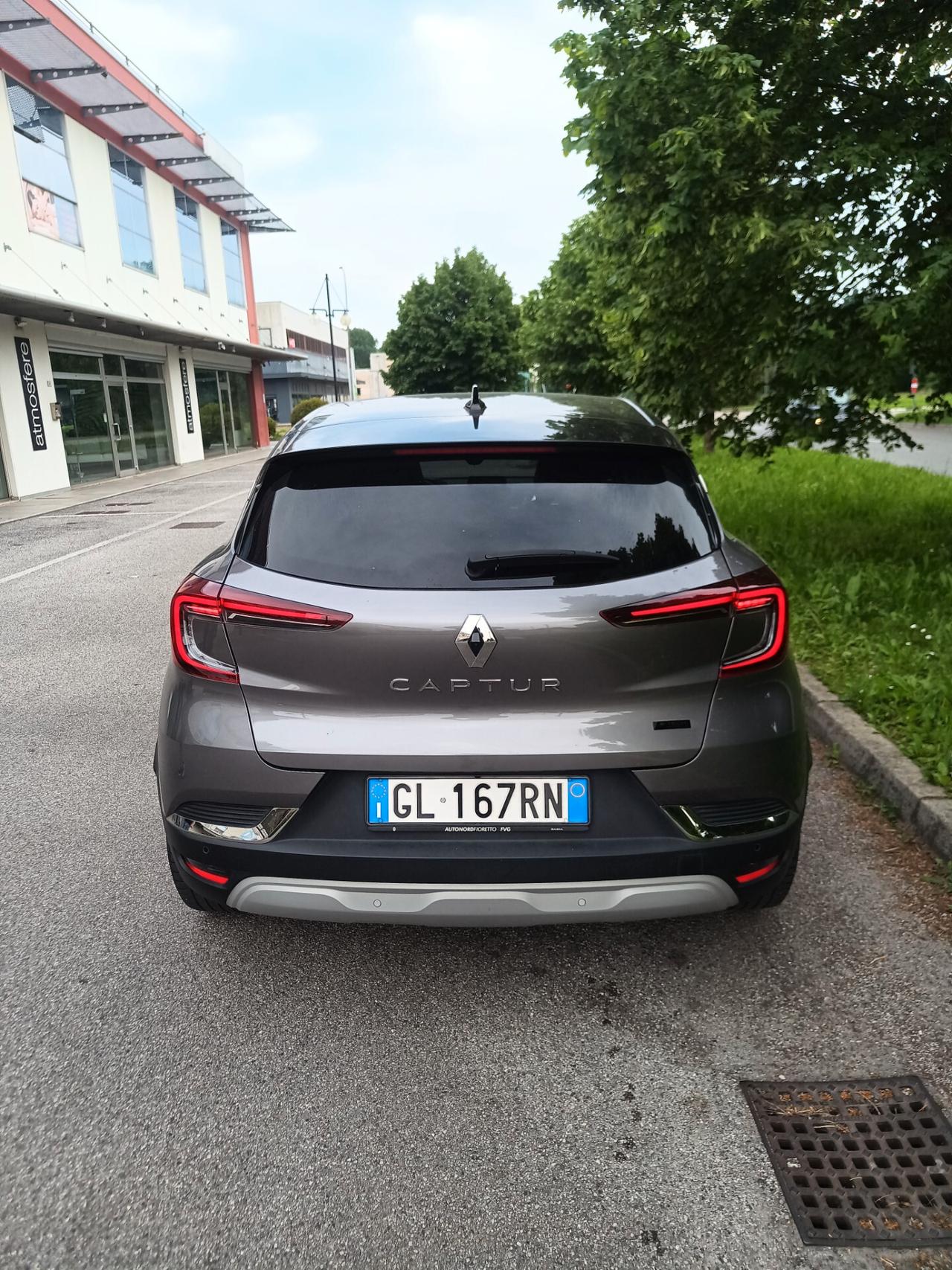 Renault Captur Plug-in Hybrid E-Tech 160 CV Engineered