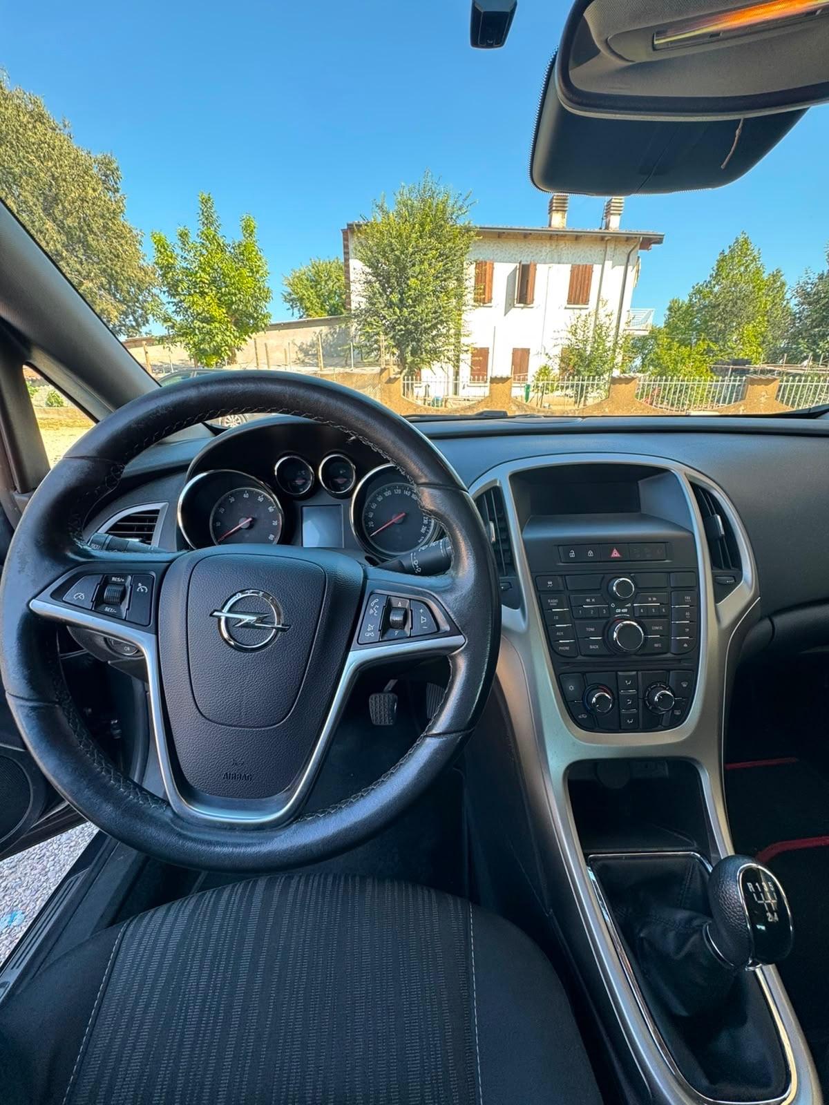 Opel Astra 1.4 100CV 5 porte Elective