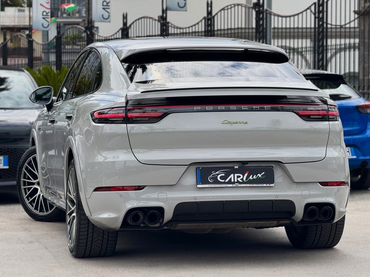 Porsche Cayenne Coupe 3.0 E-Hybrid Platinum Edition