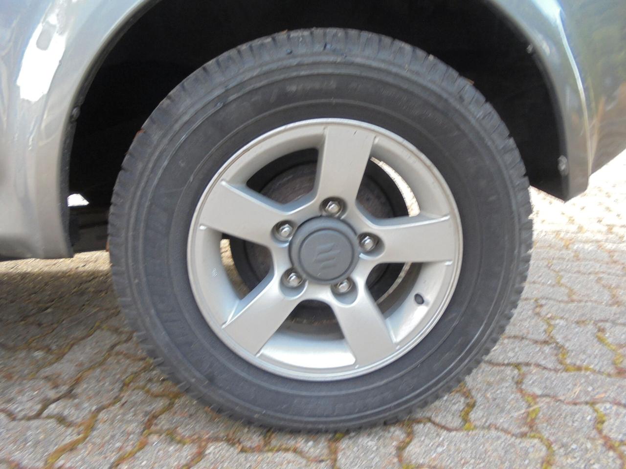 Suzuki Jimny 1.5 DDiS cat 4WD JLX