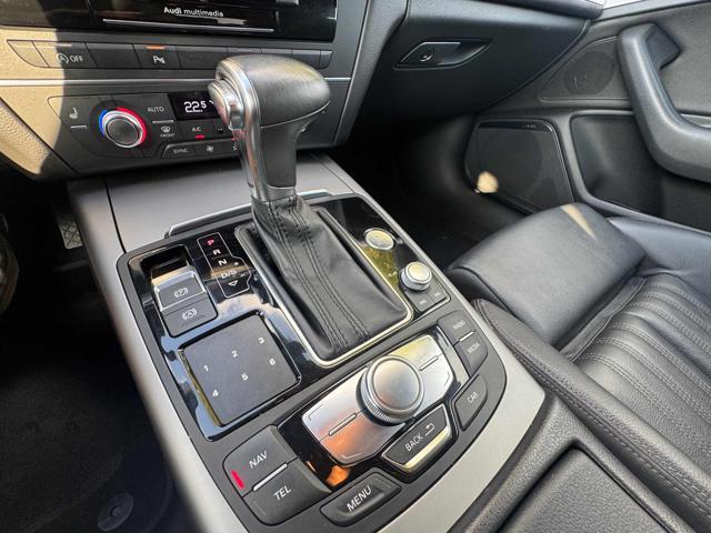 AUDI A6 allroad 3.0 TDI 245 CV ?DISTRONIK+LED?
