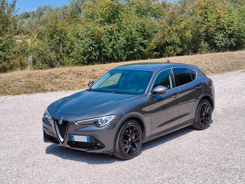 Alfa Romeo Stelvio Executive 2.2 Td Rwd