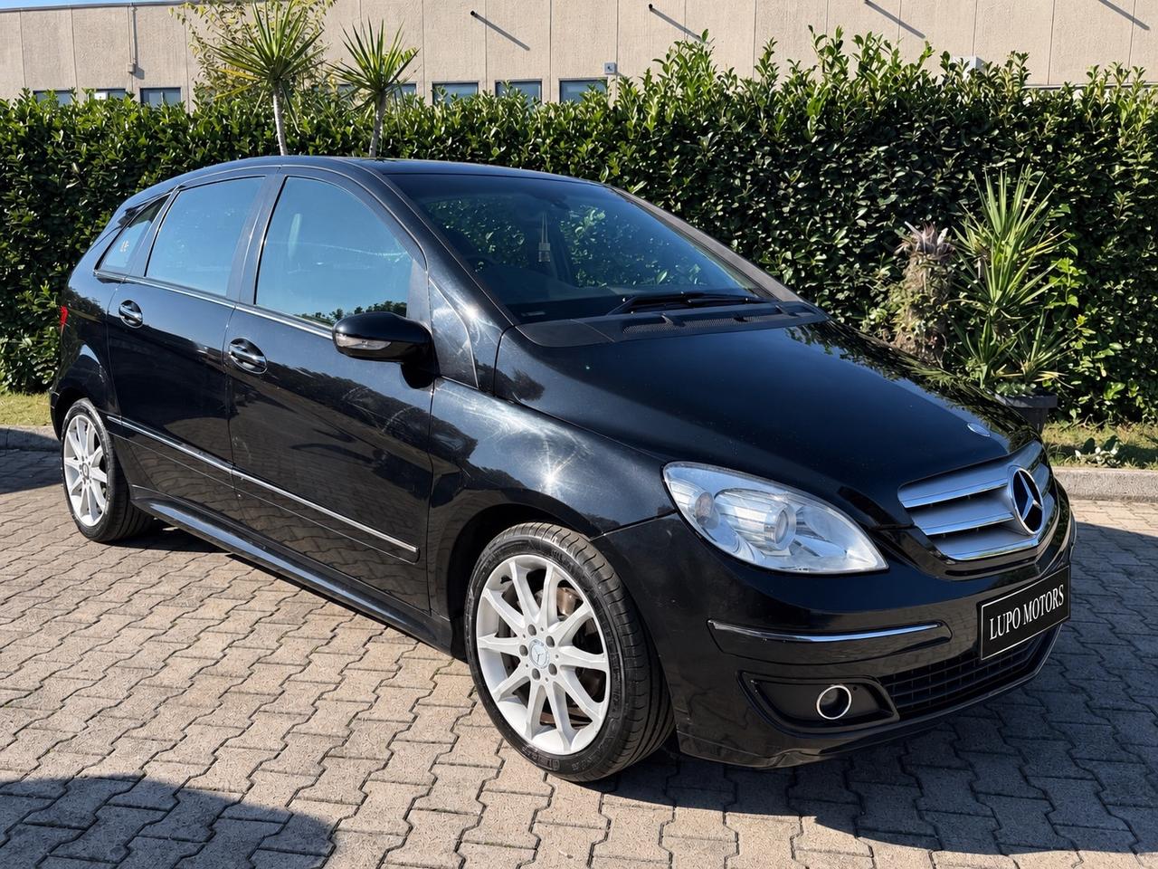 Mercedes-benz B 180 CDI CERCHI IN LEGA R17