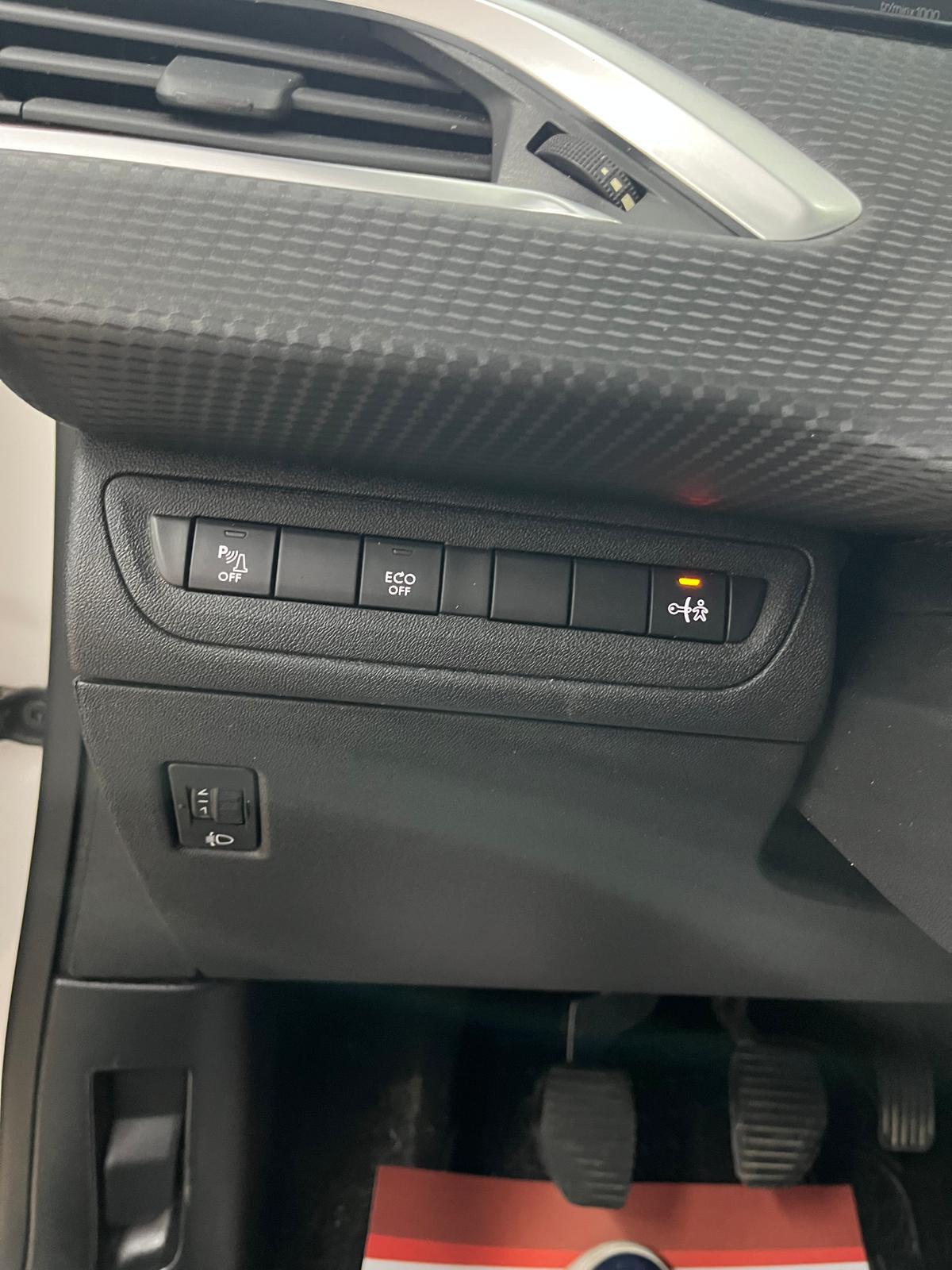 Peugeot 2008 1.6 e-HDi 92 CV Stop&Start Allure