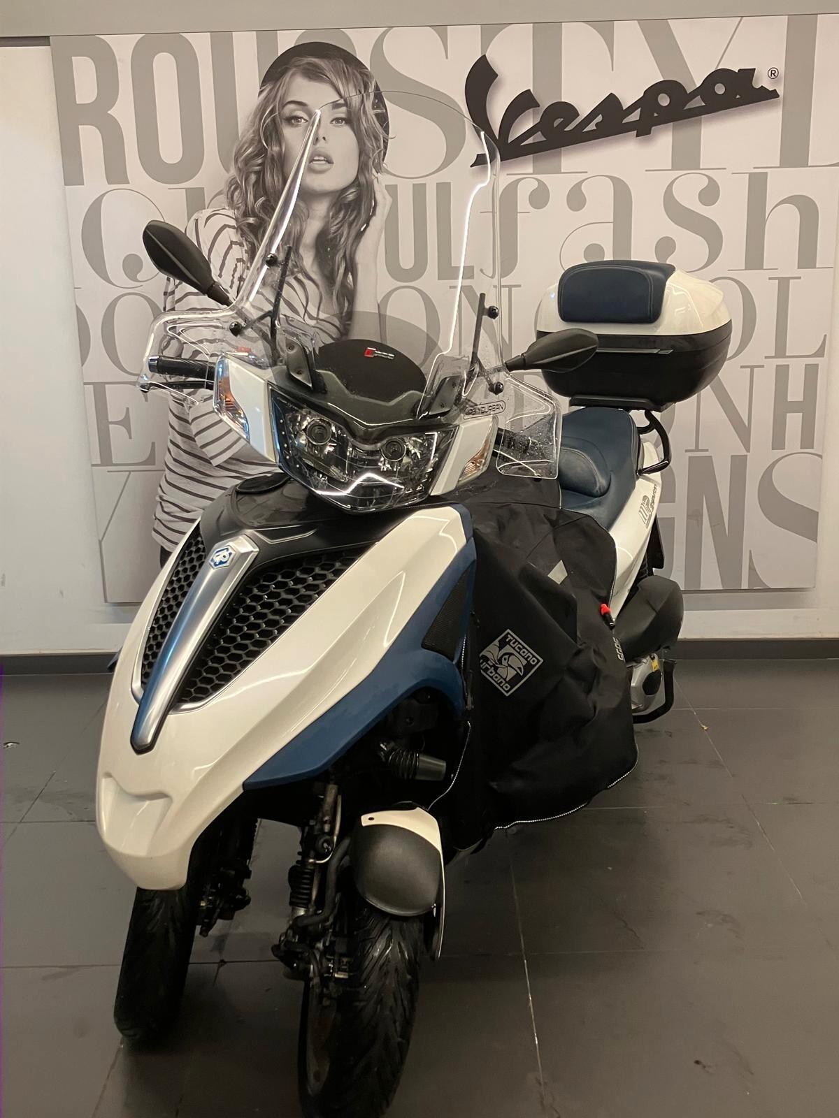 Piaggio MP3 300 YOURBAN ERL