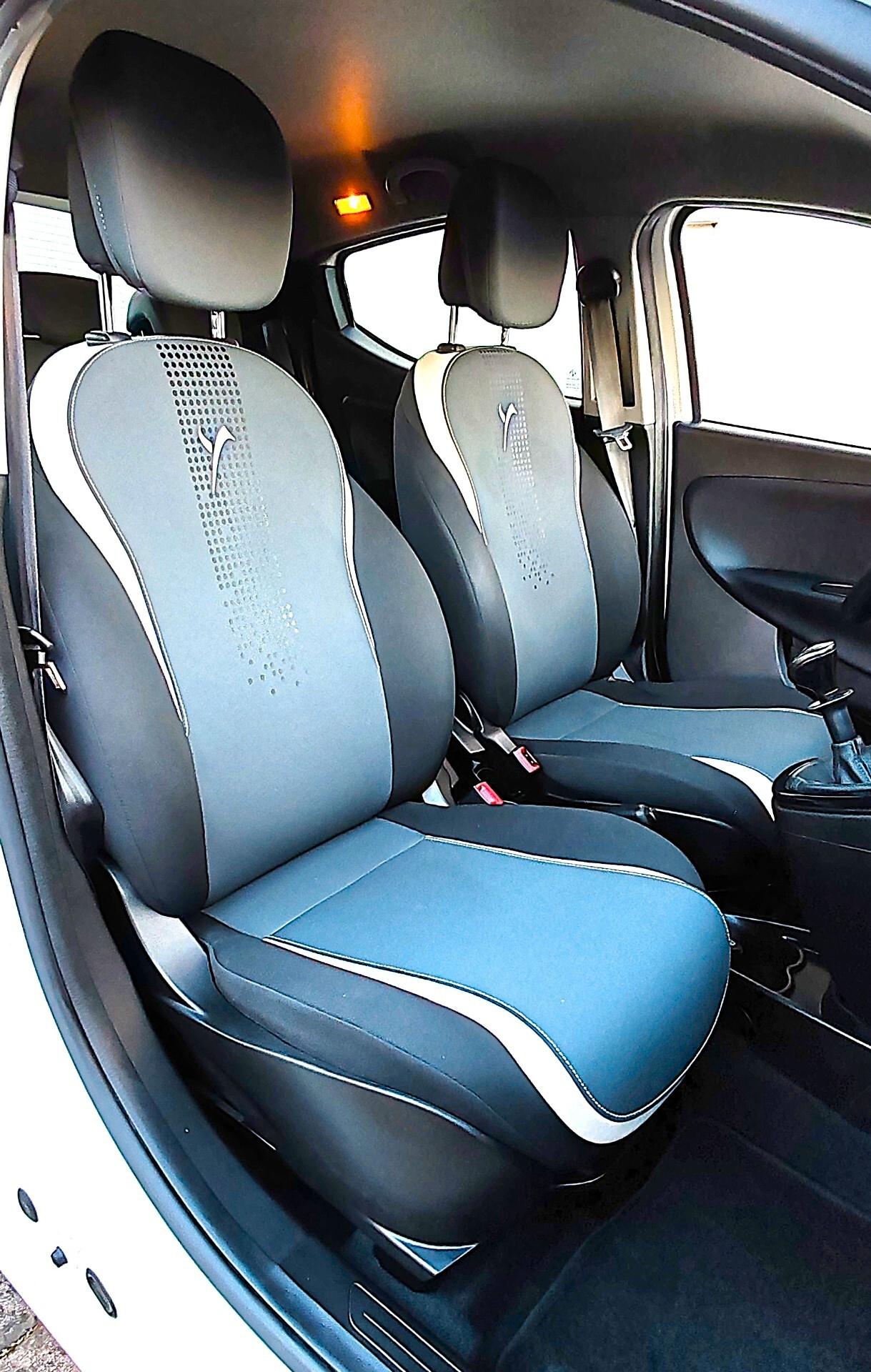 Lancia Ypsilon 1.2 69 CV 5 porte GPL Ecochic Gold