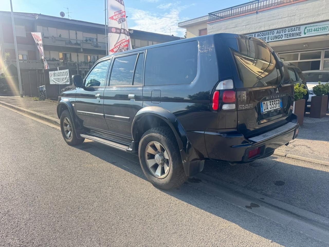 Mitsubishi Pajero Sport 2.5 TDI Invite