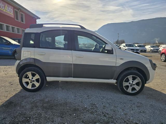 FIAT Panda 1.3 MJT 16V DPF 4x4 Cross