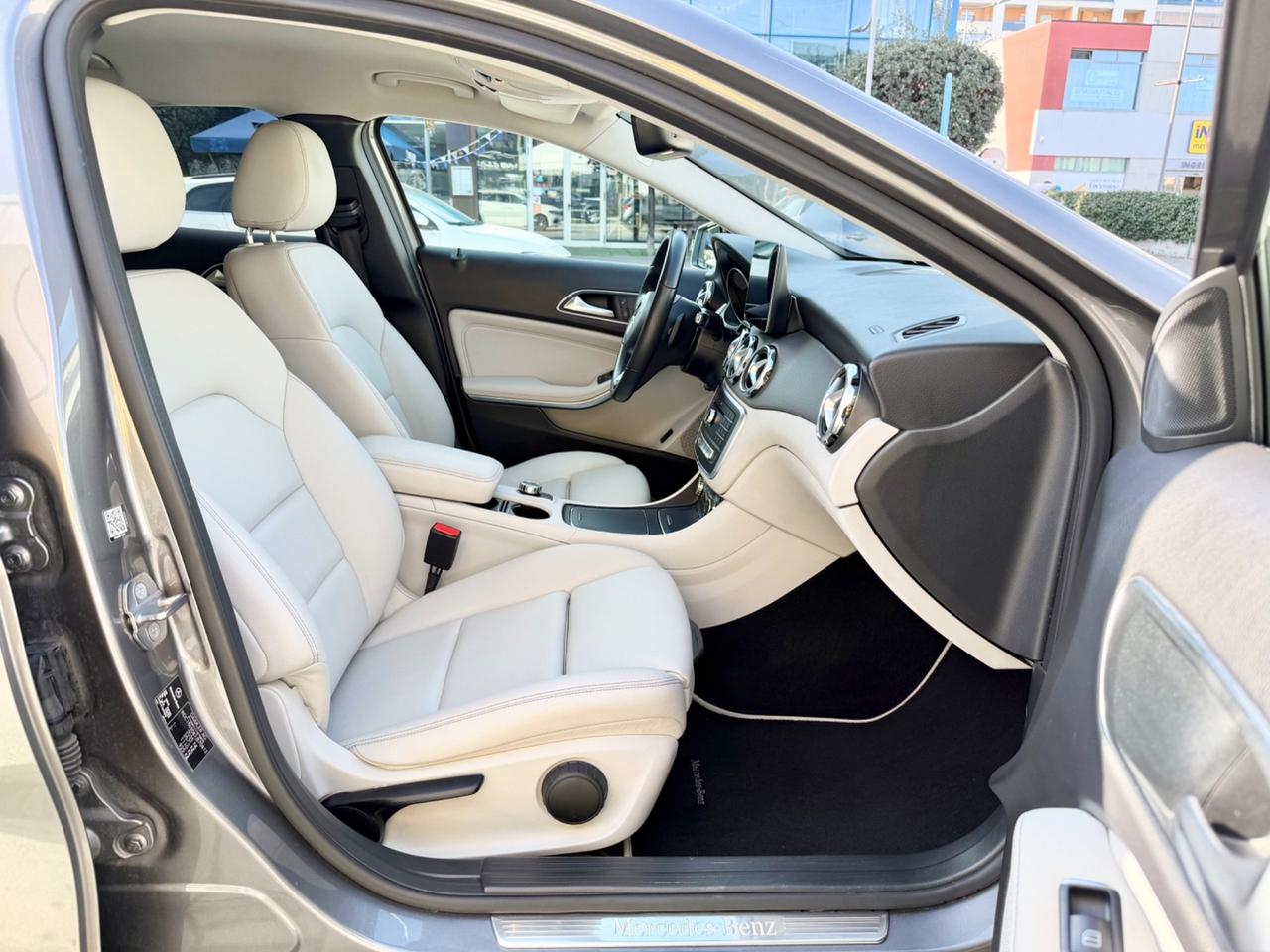 Mercedes GLA 200 d Sport - PREZZO PROMO