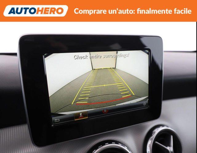 MERCEDES-BENZ GLA 200 d Automatic Sport