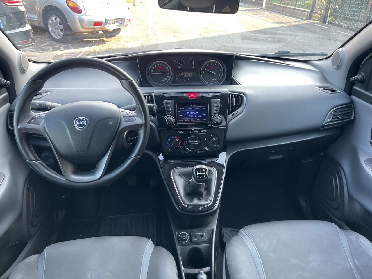 Lancia Ypsilon 1.2 69 CV 5 porte GPL Ecochic Gold