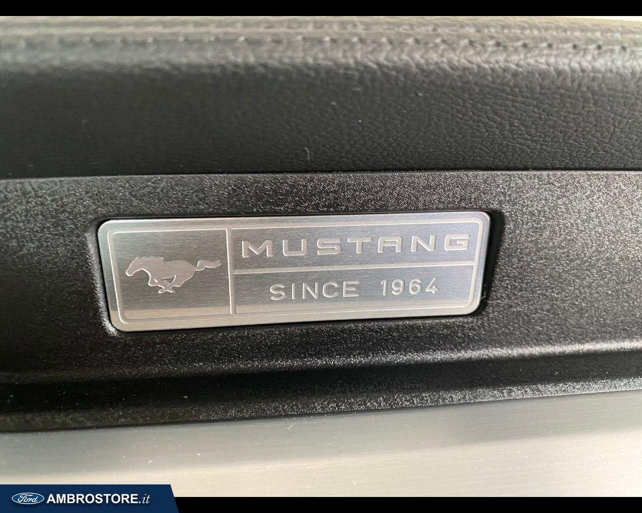 FORD Mustang VI 2015 Fastback Mustang Fastback 5.0 tivct V8 GT 421cv