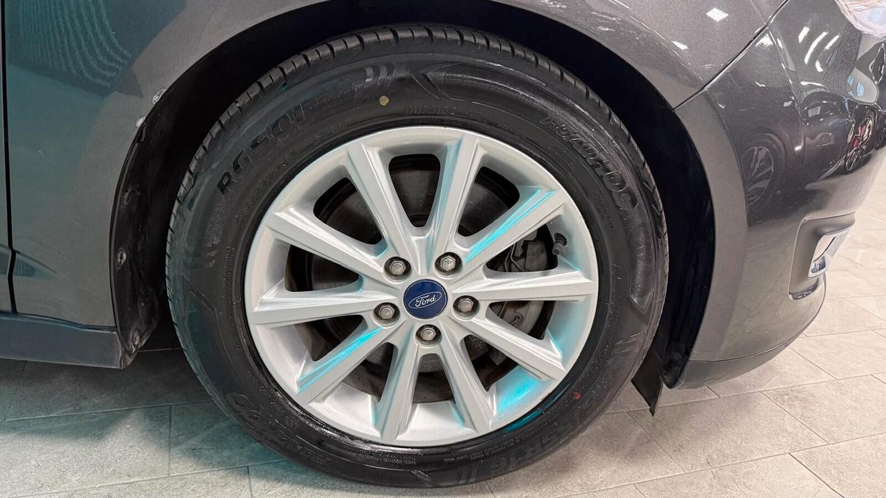 Ford C-MAX 7 1.5 TDCi 120CV TITANIUM 2016