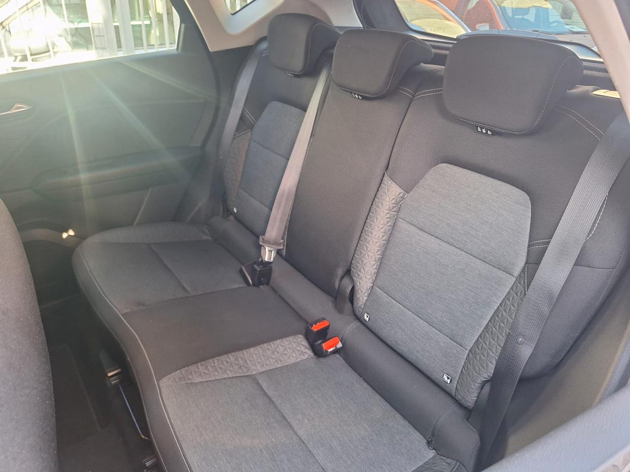 Renault Captur Mild Hybrid Intens
