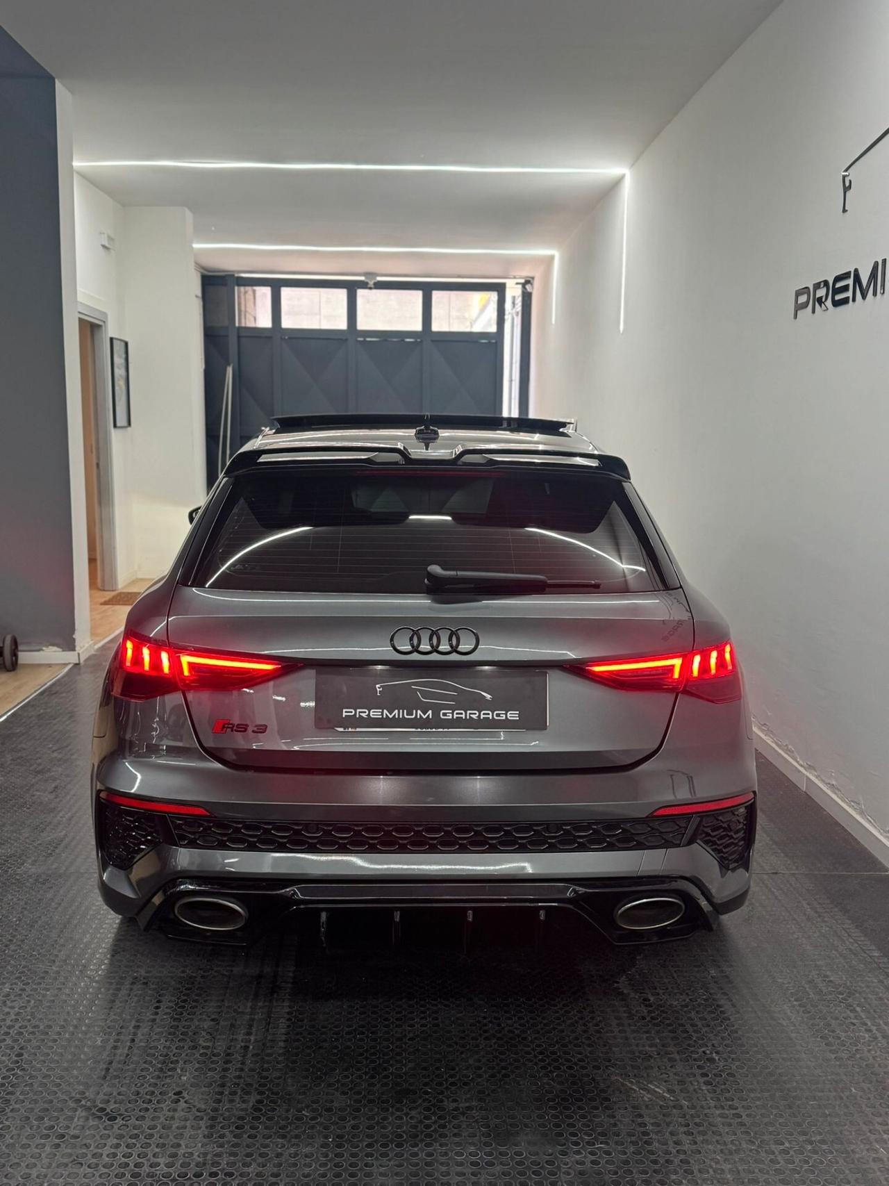 Audi A3 RS 3 SPB TFSI quattro S tronic
