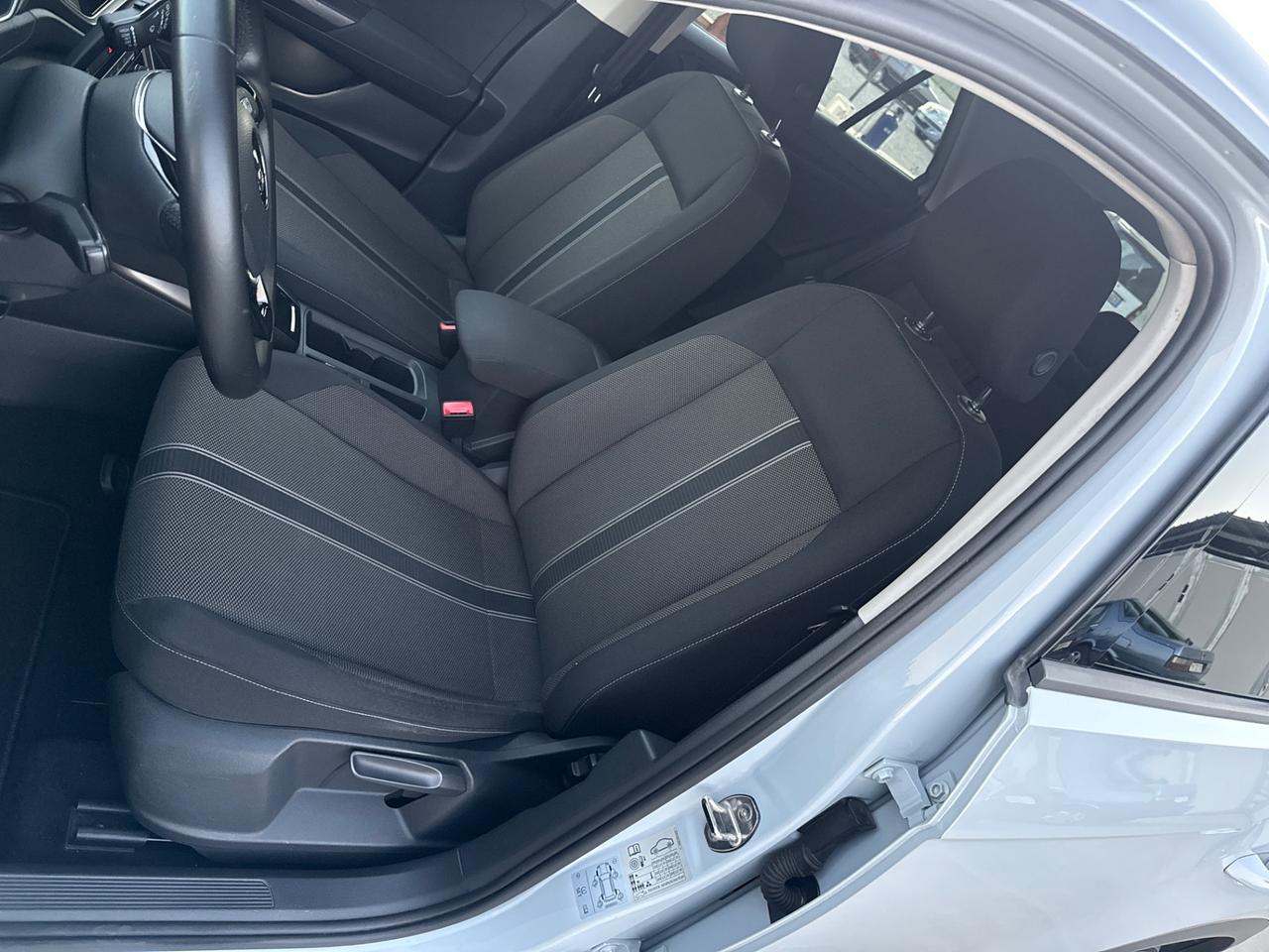 Volkswagen T-Roc 1.6 TDI SCR Advanced BlueMotion Technology