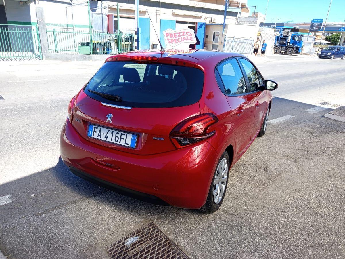 PEUGEOT 208 BlueHDi 75 5p. Active - 2015