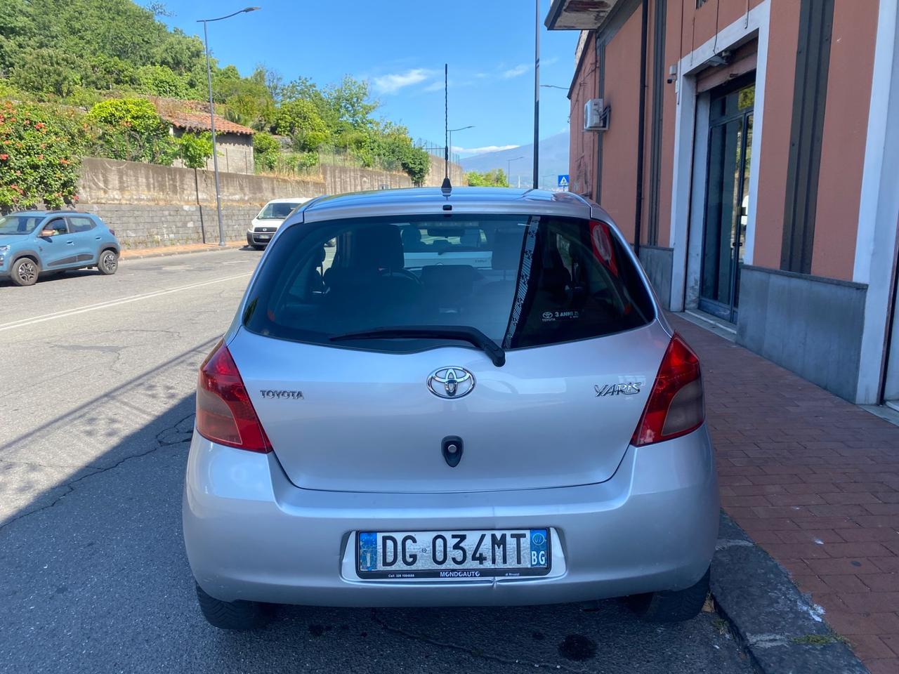 Toyota Yaris 1.4 D-4D 3 porte