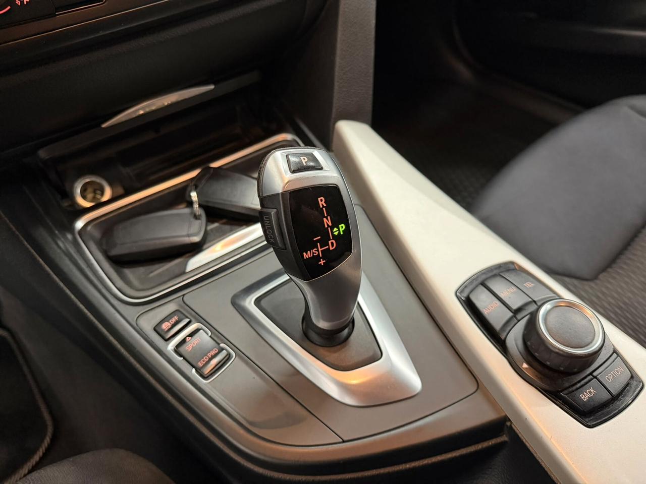 Bmw 318 318d Touring Luxury