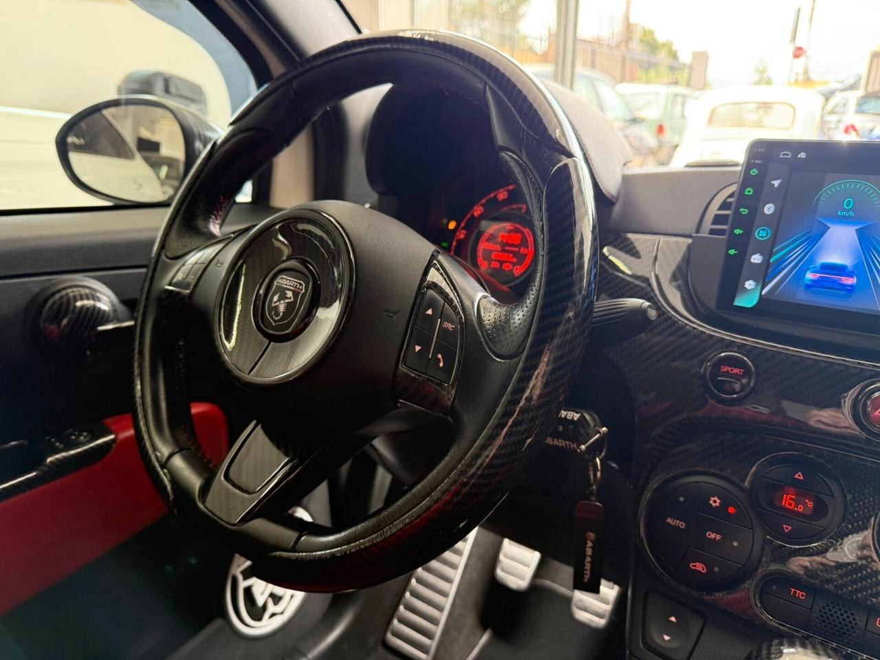 Abarth 500 1.4T-jet 135cv allestimento Esseesse