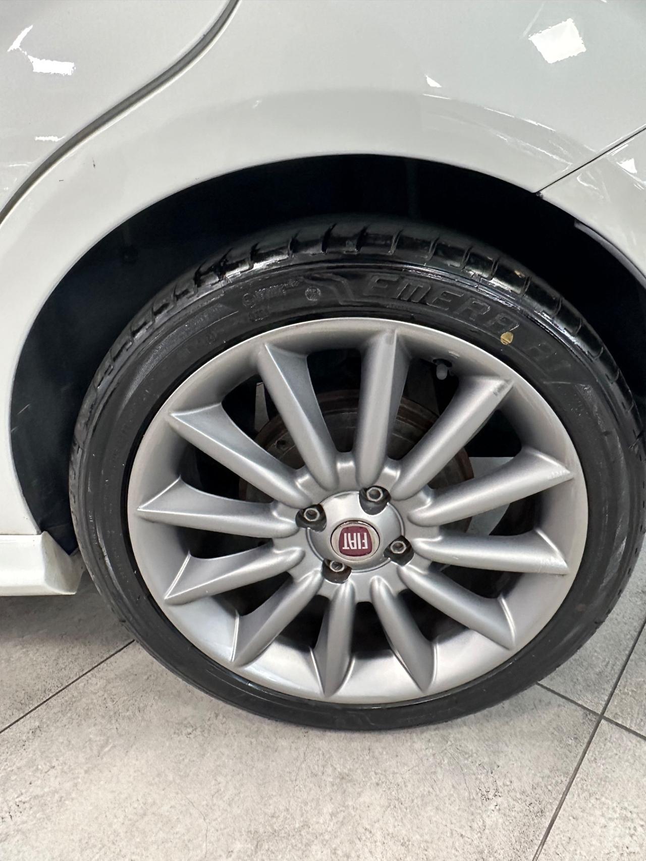 Fiat Grande Punto 4 SERIE SPORT 5P