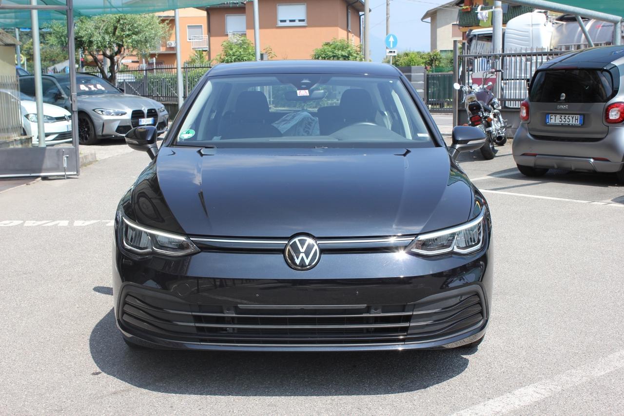 Volkswagen Golf 2.0 TDI 115 CV LIFE NAVY VOLANTE RISCALDABILE ADAPTIVE CRUISE CONTROL