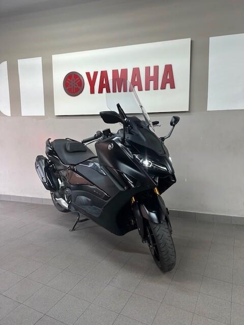 Yamaha TMAX 560 XP500A DX MDNM6 TECH BLACK
