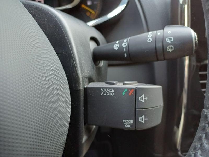 Renault Clio 1.2 16v 75cv Live GARANZIA-KM CERTIFICATI